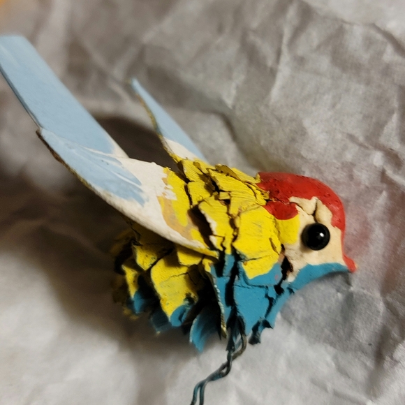 Vintage Handpainted Bird Made in Denmark Pinecone Painted Bird - Picture 3 of 6